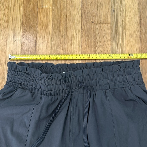 Abercrombie & Fitch | Women’s grey athletic joggers - Picture 8 of 16